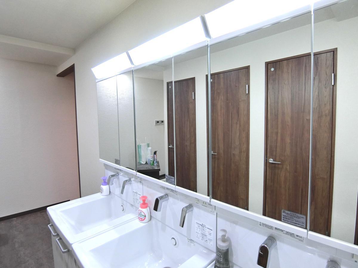 Capsule Hotel Manyudo Kioto Zewnętrze zdjęcie